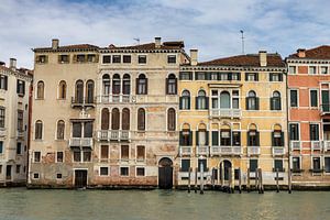 Palais le long du Grand Canal