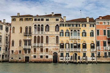 Paleizen langs Canal Grande van Albert Mendelewski