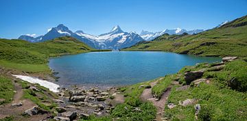 Lac de Bachalp et Alpes bernoises sur SusaZoom