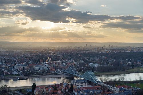 Avond uitzicht over Dresden