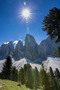 Sonne über der Geislergruppe