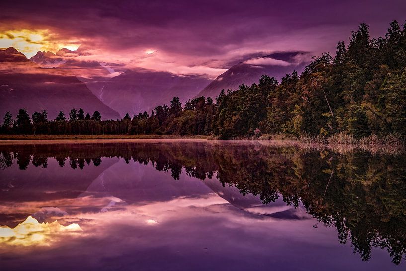 Sunrise at Lake Matheson by Antwan Janssen