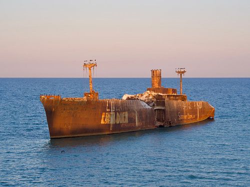 Schiffswrack Evangelia vor der Küste Rumäniens von Judith van Wijk
