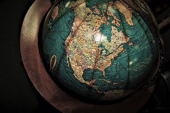 Oude Globe met Noord-Amerika
