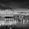 Skyline Panorama von Dresden in Sachsen in schwarzweiss . von Manfred Voss, Schwarz-weiss Fotografie