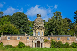 Das „Pineapple“ in der Nähe des Dorfes Airth in Stirlingshire, Schottland von Arch White