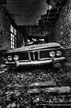 Spooky BMW by Kirsten Scholten
