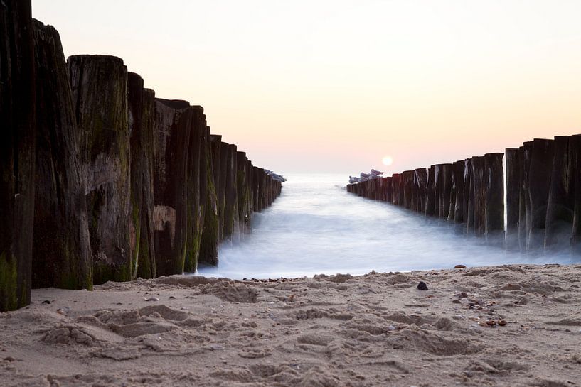 Sea mooring by Geert Hoekstra