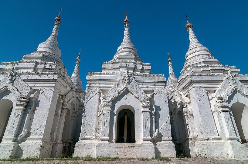 Aungmyethazan Township: Sandamuni pagoda van Maarten Verhees