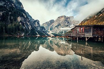 Lago di Braies by Manjik Pictures