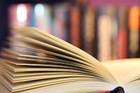 Close-up van een open boek