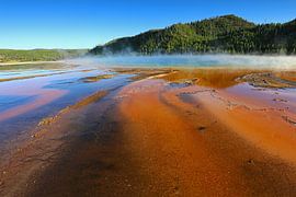Grand Prismatic Spring in Yellowstone by Antwan Janssen
