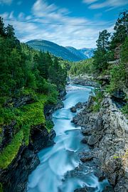 Chute d'eau de Slettafossen 2 sur H&J Fotografie