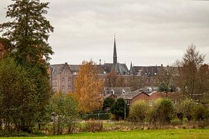 Huize Loreto met kloosterkapel van de Congregatie der Zusters van het Arme Kind Jezus 