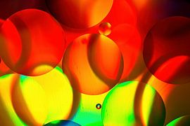 Water-Oil macro by Rob Boon