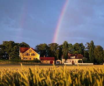 Boerderij onder de Dubbele Regenboog van Alle Kuperus
