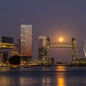 Full Moon Lifting Bridge by Bob Vandenberg