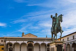 Gezicht op het ruitermonument van Ferdinando I in Florence, Italië van Rico Ködder