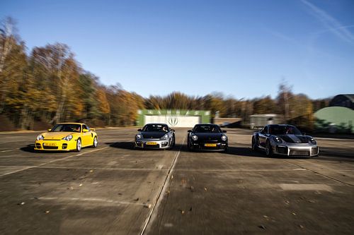 Les générations de Porsche GT2 sur David de Wijn