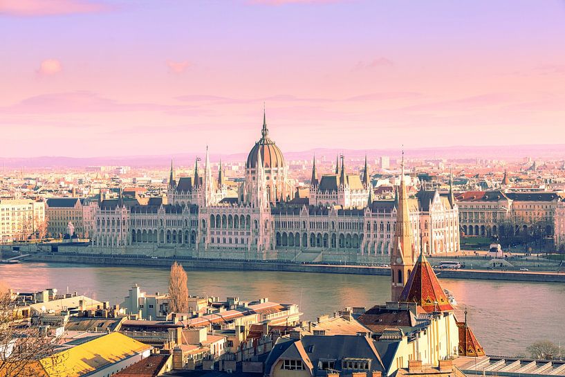 Budapest by Hello Pompoyo