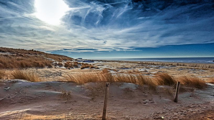Zon in de duinen by Il se