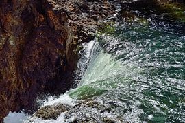 Over the edge by Frank's Awesome Travels