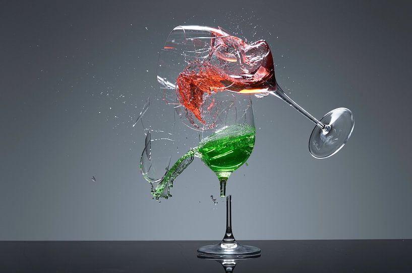 Broken Glass by Dick Dekkers