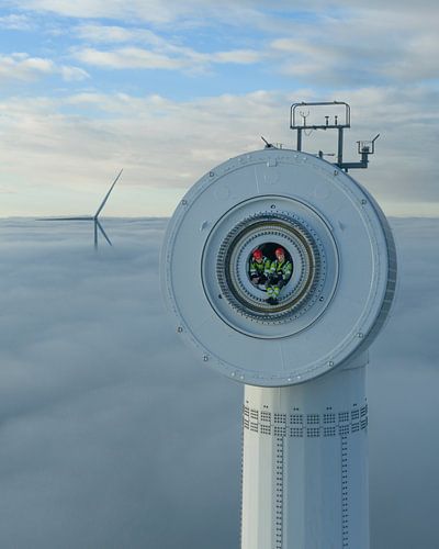 Mens en techniek boven de wolken: werken in een windturbine