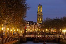 Weerdsluis, Oudegracht und gelber Utrechter Dom von Donker Utrecht