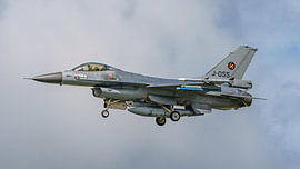 Königliche Luftwaffe: General Dynamics F-16A Fighting Falcon.
