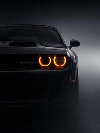 Dodge Challenger SRT Hellcat : Démon à l'œil orange sur John Dan