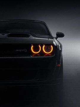 Dodge Challenger SRT Hellcat: Orange Eye Demon von John Dan