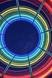 Lichtkreise in den Farben blau, gelb, grün und rot