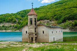 Kerk in het water van s Zenki