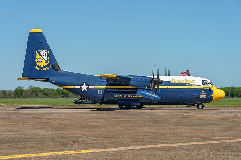 Blue Angels Lockheed C-130J Hercules &quot;Fat Albert&quot;. by Jaap van den Berg