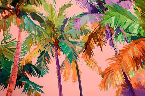Tropische palmbomen tegen een roze lucht