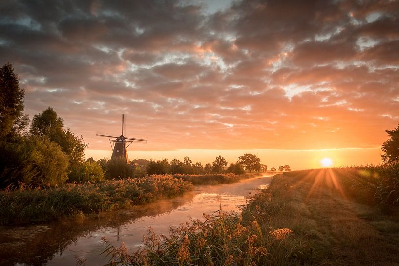 Sonnenaufgang mit Mühle von Cynthia Verbruggen
