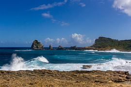 Pointe des Châteaux - side view by The Raw World Atlas