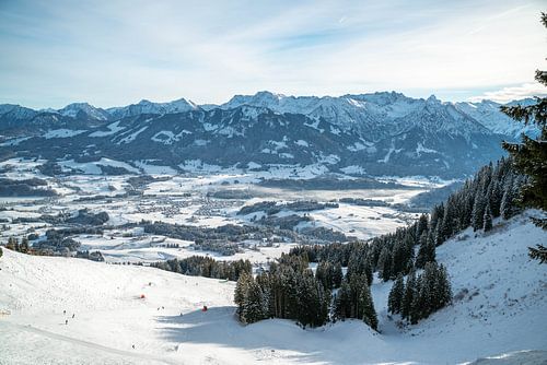 Skigebied Bolsterlang met uitzicht op de Sonnenköpfe