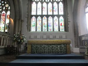 Glas-in-lood ramen van een kerk in Rijen Engeland