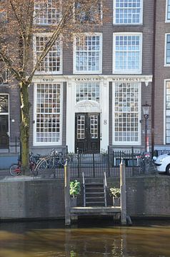 Kanaal huis van Amsterdam van Corinna Vollertsen