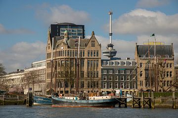 Aan de kade in Rotterdam van scheepskijkerhavenfotografie