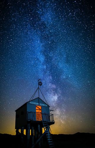 Schiffbrüchigenhütte Terschelling unter Sternenhimmel