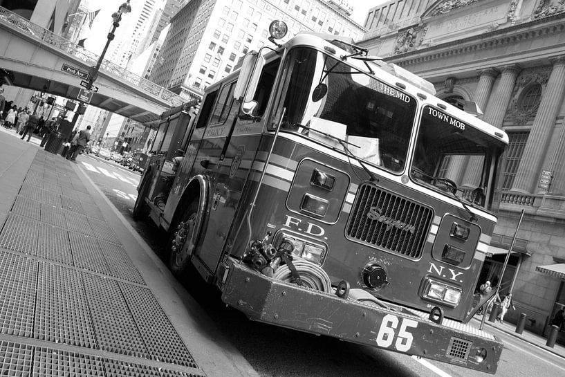 Un camion de pompiers à New York par Marcel Kerdijk