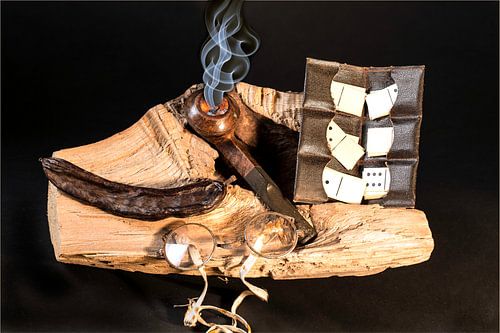 Stilleben mit antiken Attribute.