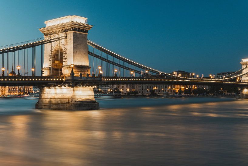 Budapest by Hello Pompoyo
