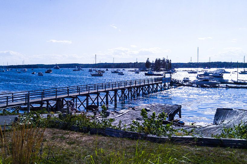 Boothbay Harbor Pier  by Randall Ledbetter