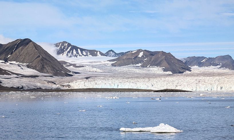 Spitsbergen, motif 4 by zam art