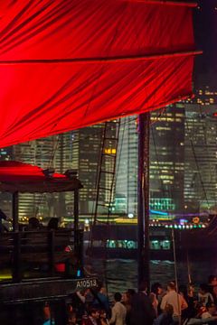 Sailing ship in Victoria Harbour (Hong Kong) by t.ART