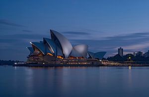 Die Oper von Sydney zur blauen Stunde